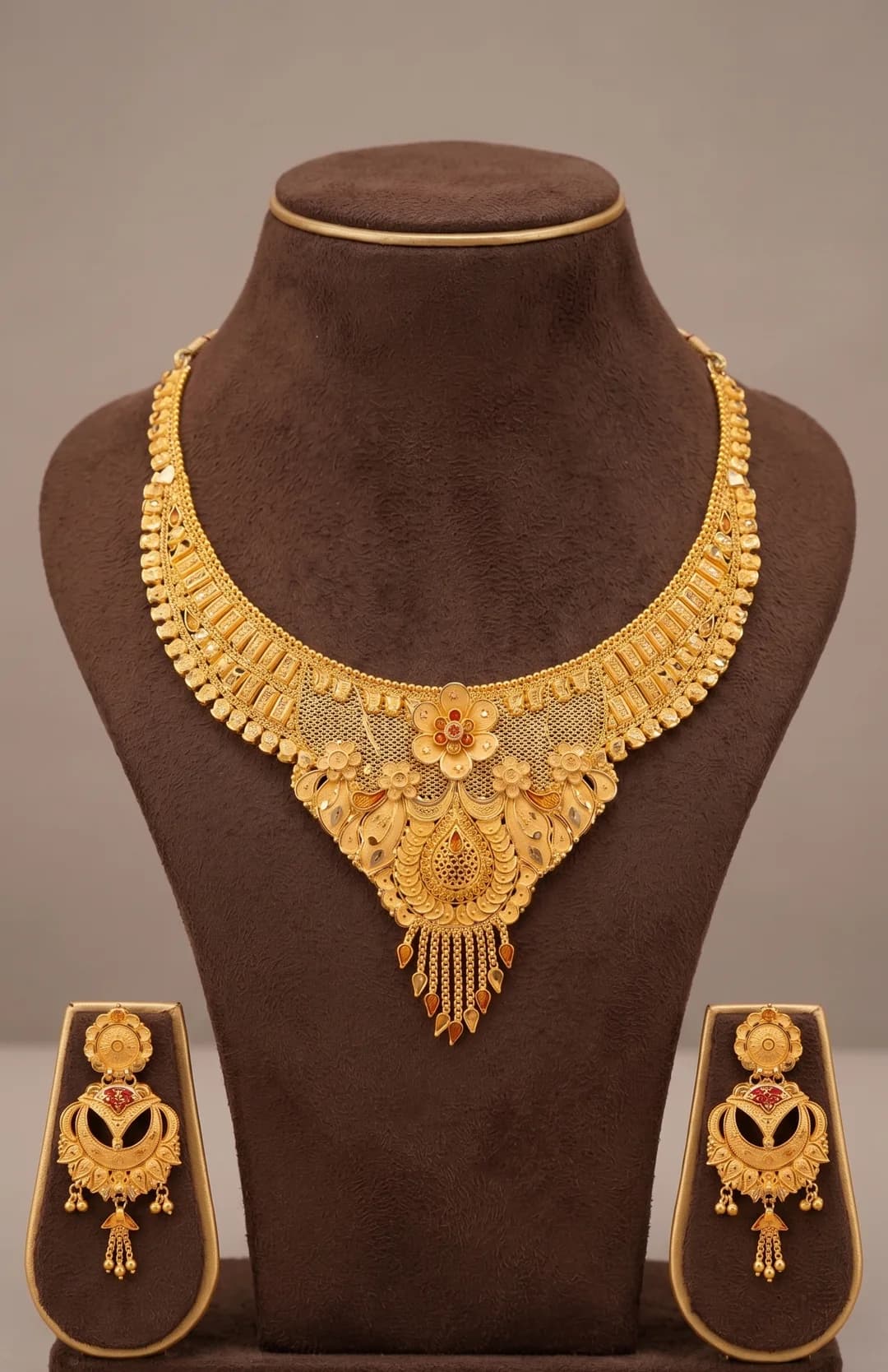 Gondilal Saraf jewellery